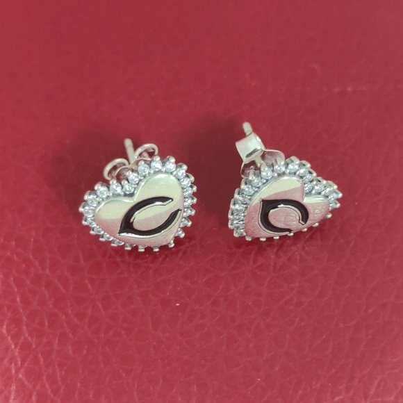 Cincinnati Reds MLB Logo Stud Earring Heart Earring S925 Sterling Silver - Picture 3 of 5